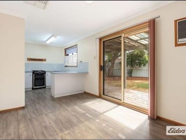 Charming 3 Bedroom Home with Spacious Outdoor Living – Perfect for Families!