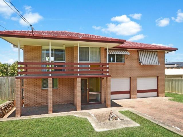 Charming 3 Bedroom Home with Spacious Backyard & double shed