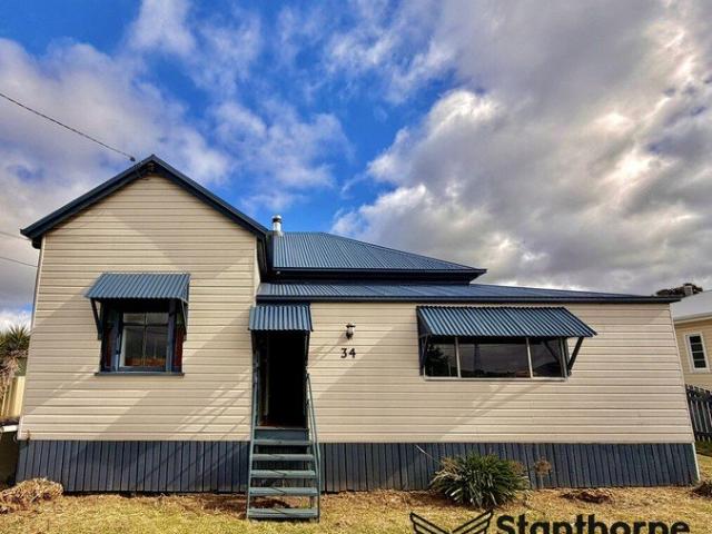 Charming 3 Bedroom Home Casual Lifestyle, Comfort in One Perfect Package