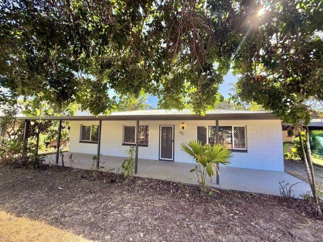 Charming 3 Bedroom Home for Rent in Bowen