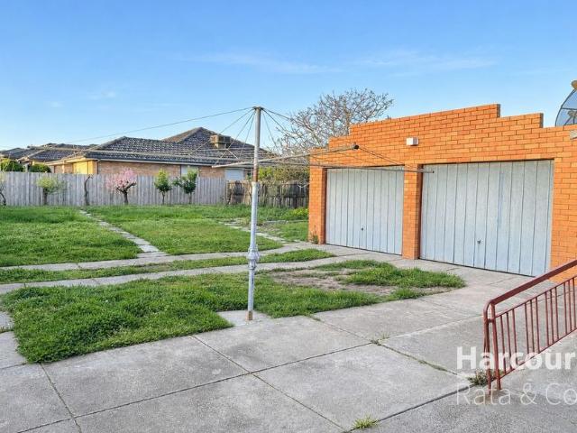 Charming 3 Bedroom Home in Thomastown