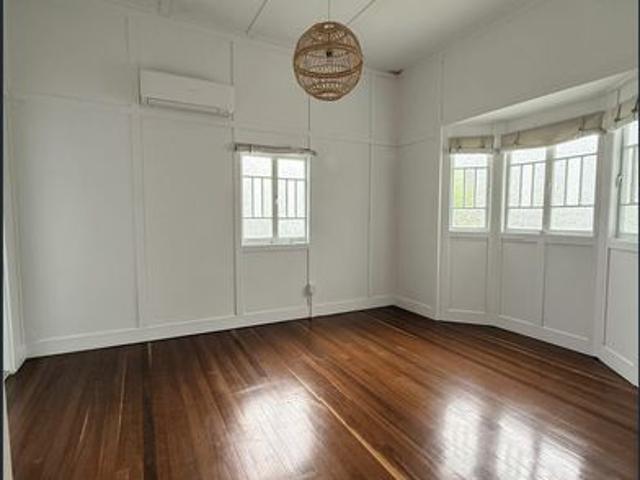 Charming 3 Bedroom Home in a Convenient Maryborough Location!