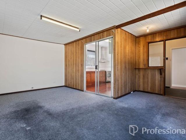 Charming 3 Bedroom Home in Convenient Medina Location