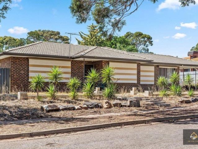 Charming 3 Bedroom Home in Convenient Elizabeth East Location