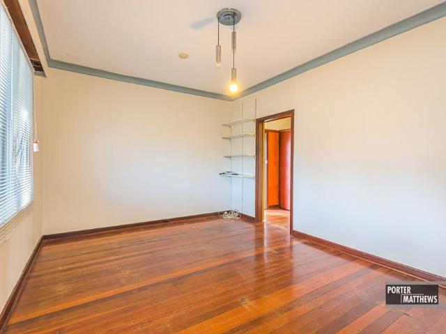 Charming 3 Bedroom Home in Convenient Location
