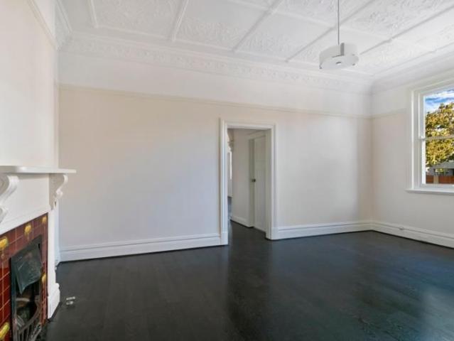Charming 3 Bedroom Home in Clovelly