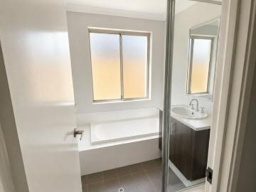 Charming 3 Bedroom Home in Peaceful Bertram Neighbourhood