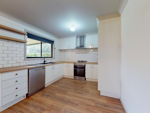 Charming 3 Bedroom Home In South