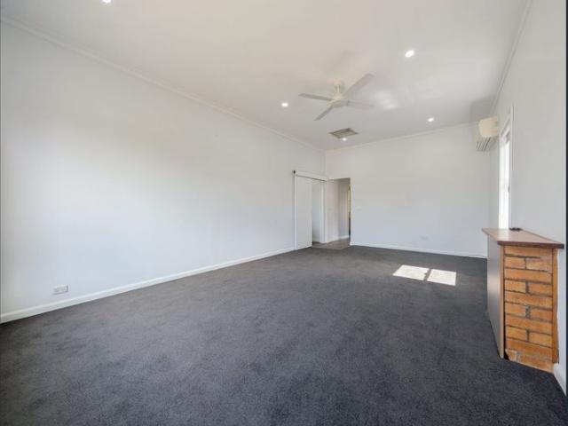 Charming 3 Bedroom Home on Campbell Street