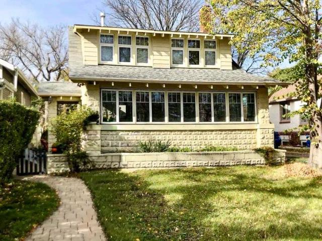 Charming 3 Bedroom Main Floor Suite — 3 Bedrooms Main Floor