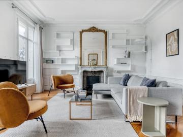 Charming 3 Bedroom Retreat in Paris