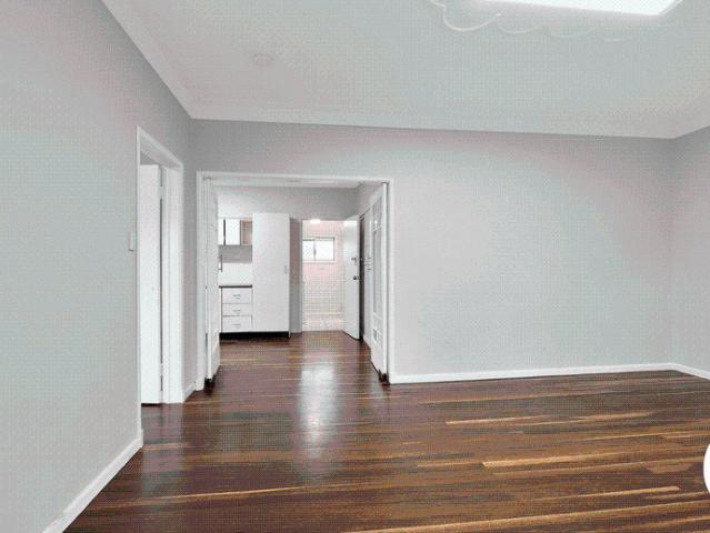 Charming 3 Bedroom Retreat Offering Comfort, Convenience & Privacy