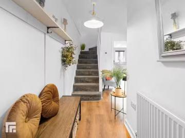 Charming 3 bedroom town house for rent in Rhodfa Ieuan, Capel.