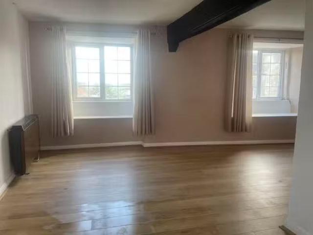 Charming 3 bedroom terraced house for rent in Westcombe, Shept.