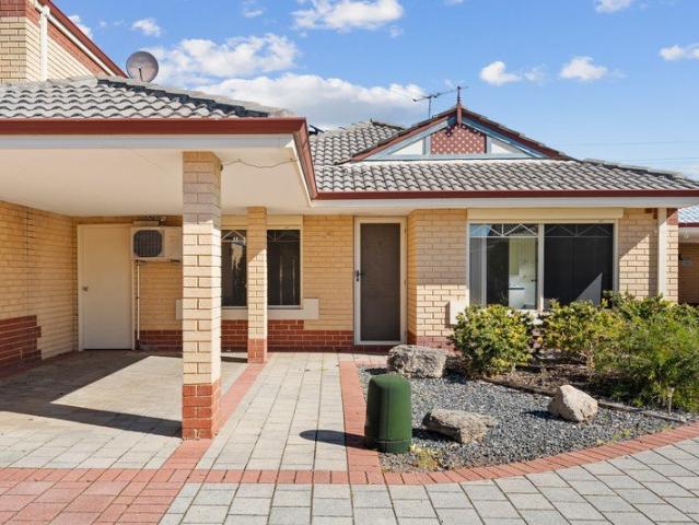 CHARMING 3 BEDROOM VILLA IN A GREAT LOCATION!