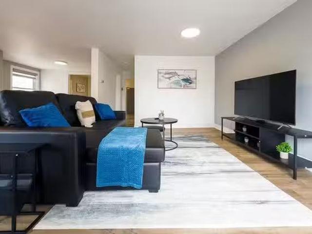 Cheap 3 BR Main Street