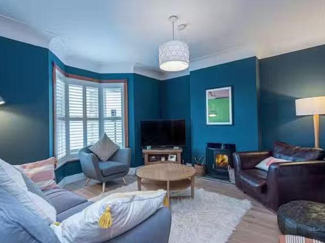 Cheap 3 BR Mount Street