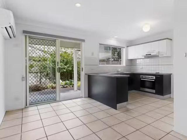 Just in! 3 BR 15/21 Chessom Street, MITCHELTON, QLD 4053 Tow.
