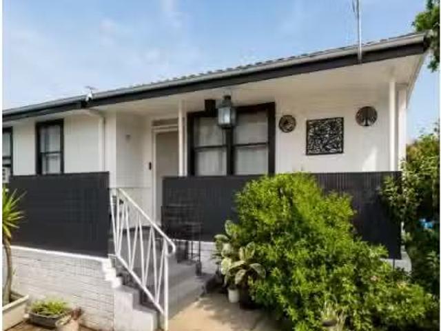 Rental! 3 BR 15 Mountview Crescent, TAMWORTH House for rent L.