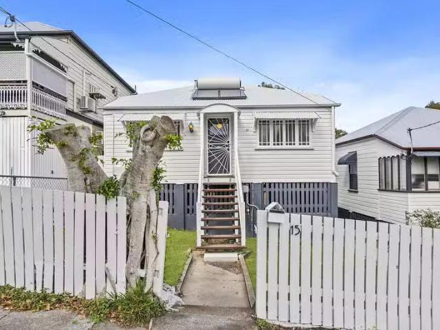 Deal! 3 BR 15 Bristol Street, West End, QLD 4101