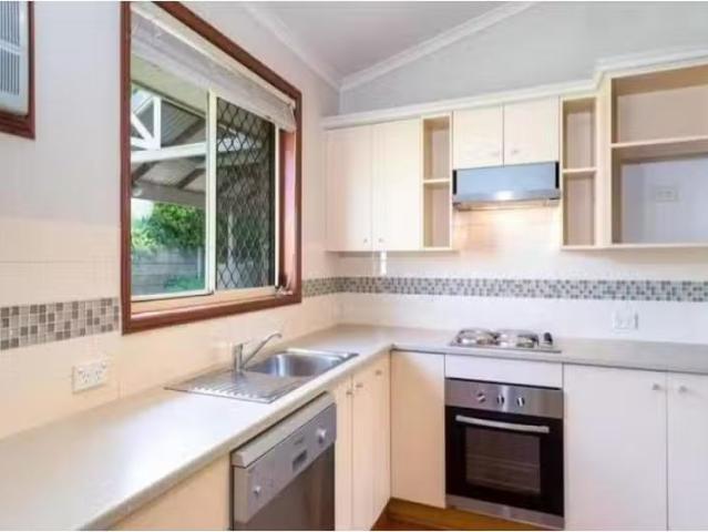New 3 BR 177 Welling Drive, Mount Annan House for rent Listed.