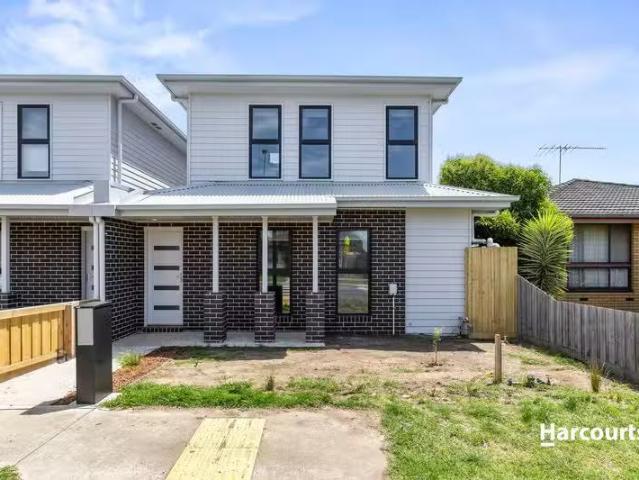 Deal! 3 BR 1/83 Marshalltown Road, Marshall, VIC 3216 Unit f.