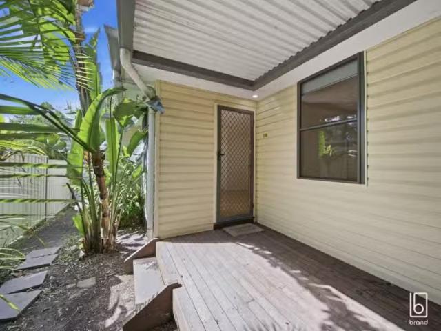 New 3 BR 12A Jetty Avenue, CHARMHAVEN House for rent Listed b.