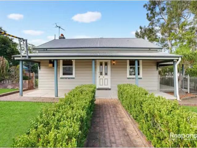 Charming 3 BR 243 Windsor Road, Northmead House for rent List.