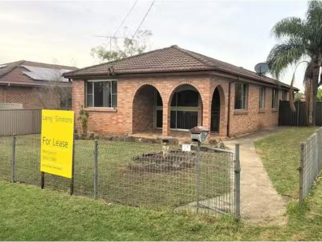 Nice 3 BR 28 Desmond Street, Merrylands House for rent Listed.
