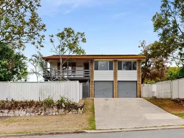 Unique 3 BR 20 Longford Street, Everton Hills, QLD 4053