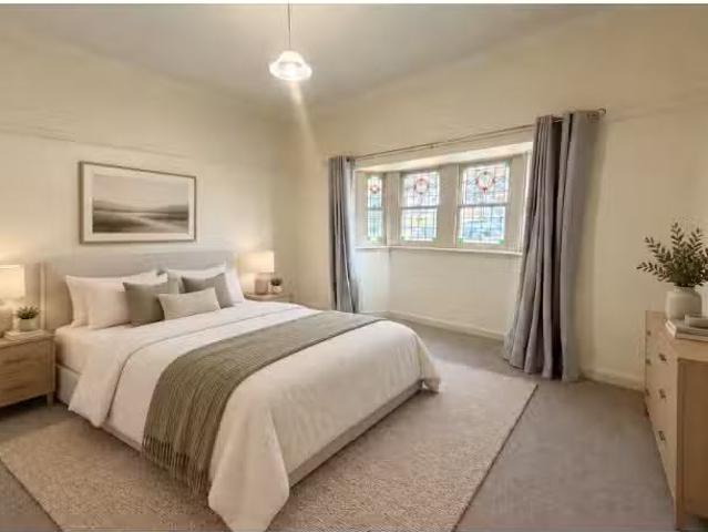 Charming 3 BR 211 Brilliant Street, Bathurst House for rent L.