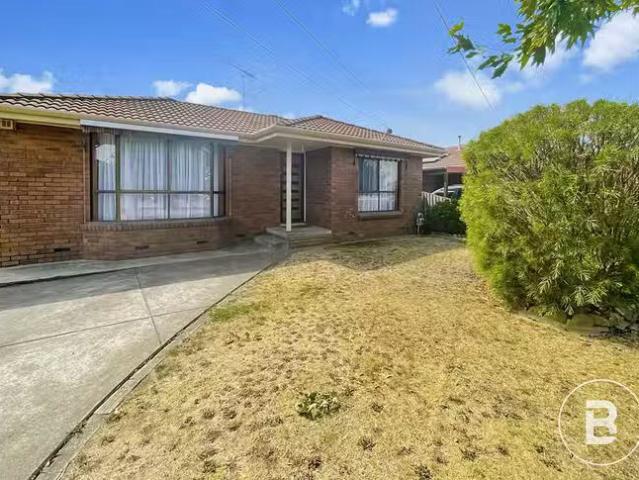 Cozy 3 BR 224 Learmonth Road, Wendouree, VIC 3355