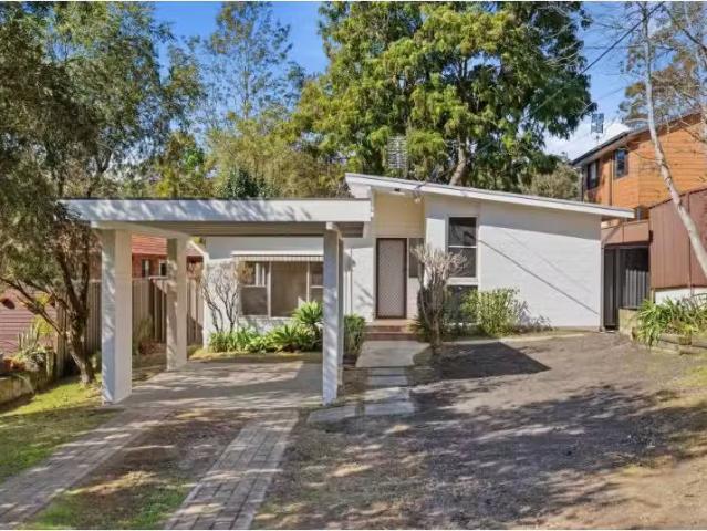 New 3 BR 22 Girraween Avenue, Erina House for rent Listed by.