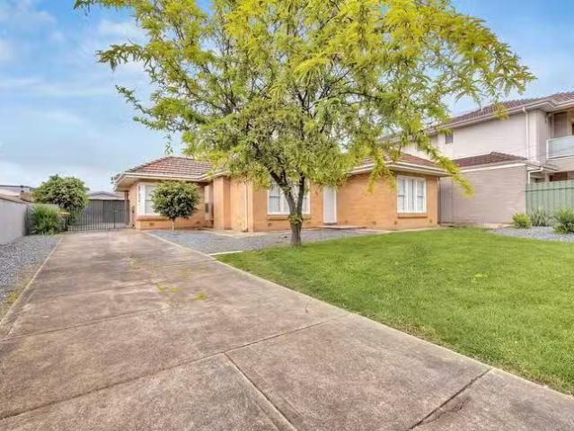 Just in! 3 BR 23 Beckman Avenue, Highbury, SA 5089