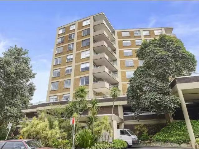 Just in! 3 BR 2c/13 17 Bellevue Road, Bellevue Hill Apartment.