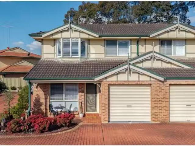 For Rent! 3 BR 3/47 Single Road, SOUTH PENRITH Townhouse for r.