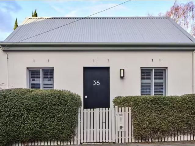 Deal! 3 BR 36 South Street, BATTERY POINT House for rent List.