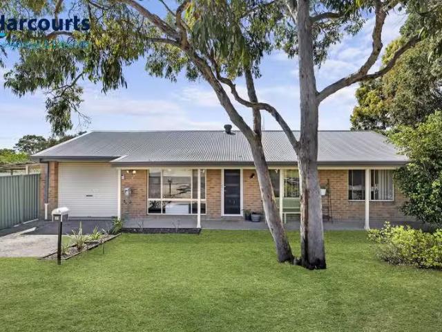 Rental! 3 BR 37 Jetty Avenue, CHARMHAVEN, NSW 2263 House for.