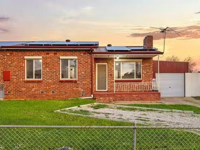 Just in! 3 BR 38 Butterfield Road, Elizabeth Park, SA 5113