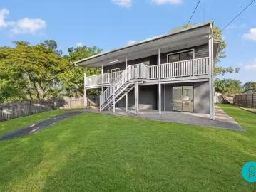 Deal! 3 BR 39 Boobook Street, Rocklea, QLD 4106