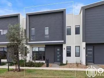 Just in! 3 BR 30 Beehive Drive, Williams Landing, VIC 3027