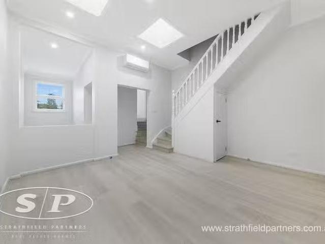 Rental! 3 BR 32 St Johns Road, Glebe, NSW 2037