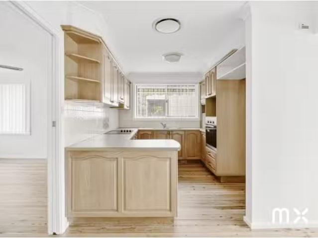 Nice 3 BR 3 Broker Street, Russell Vale House for rent Listed.