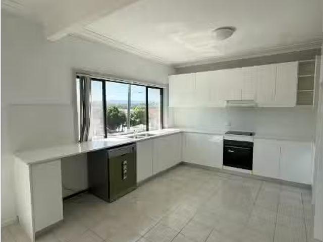 New 3 BR 4/41 Illowra Cres, PRIMBEE Apartment for rent Listed.