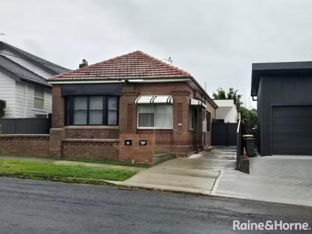 New 3 BR 44 Moate Street, GEORGETOWN House for rent Listed by.