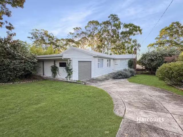 Just in! 3 BR 44 Henslowes Road, ULVERSTONE, TAS 7315 House.