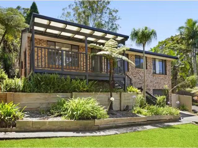 New 3 BR 47 Hamlyn Drive, Port Macquarie House for rent Liste.