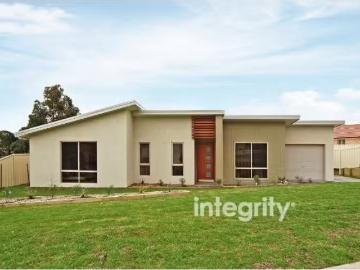 New 3 BR 40 Carrington Park Drive, Nowra House for rent Liste.