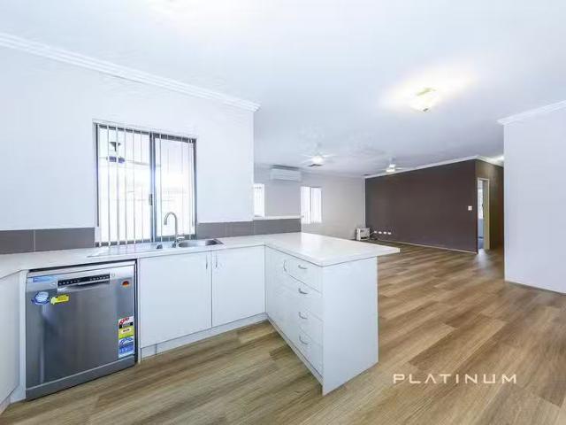 Deal! 3 BR 4 Beltana Road, Craigie, WA 6025