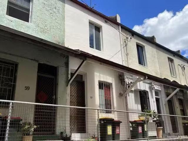 Cozy 3 BR 57 Hackett Street, Ultimo, NSW 2007